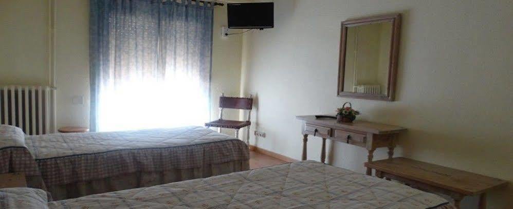 Hotel Montes Blancos Эскарай Экстерьер фото